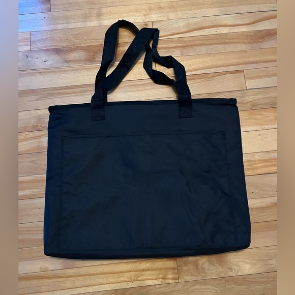 Thirty-One Fold N' Fun Mat - Picture 5 of 8